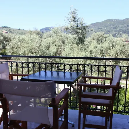 Christina Lägenhetshotell Lygia (Lefkada)