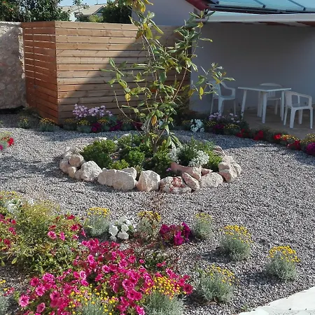 Aparthotel Christina 4*