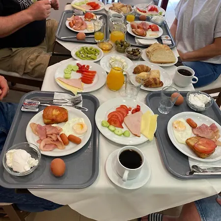 Appart hôtel Christina 4*